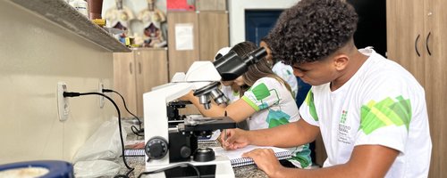 Atividades práticas no Campus Novo Paraíso